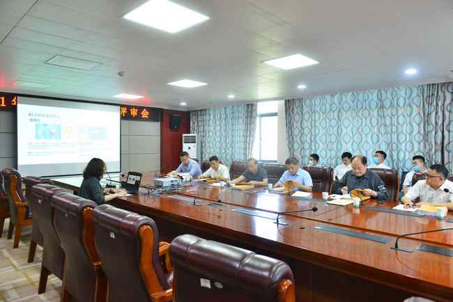 安徽中医药大学附属芜湖市中医医院2021届硕士研究生论文答辩会顺利完成(图2)