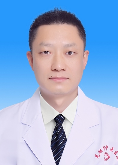 张正龙 (Copy).JPG