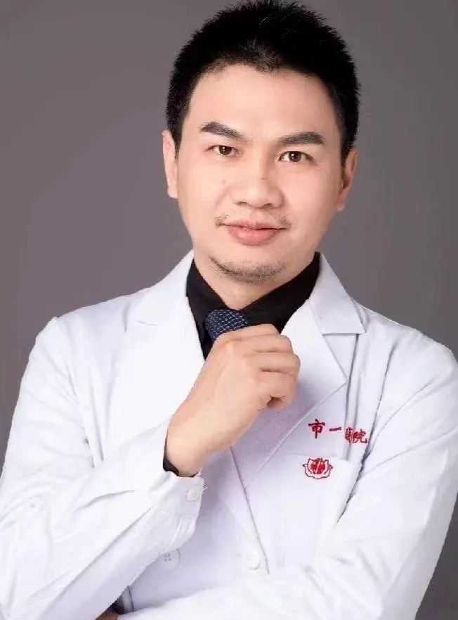 吴亮.webp.jpg