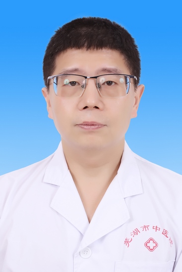 严俨 (Copy).JPG